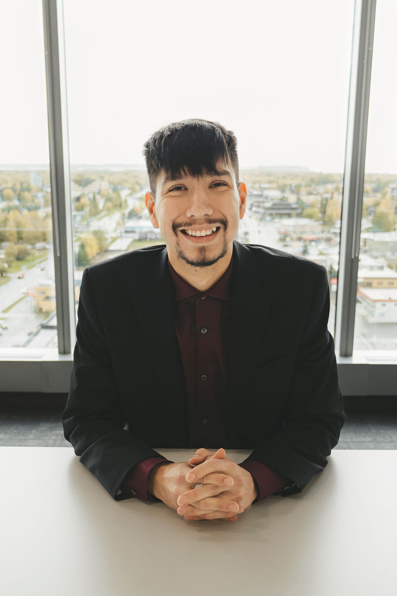 Simon Friday Headshot